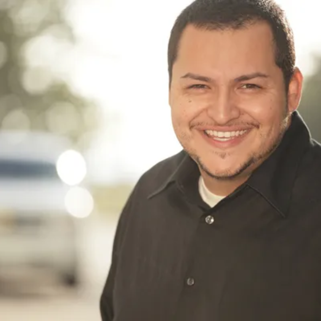 Julián<em> C.</em>